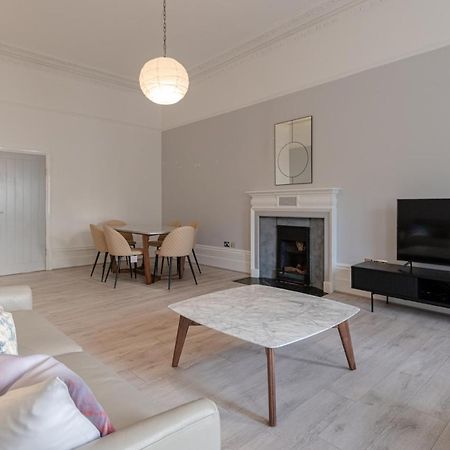 Kensington 2 Bed 2 Bath Apartment For 5 Guests Londra Exterior foto