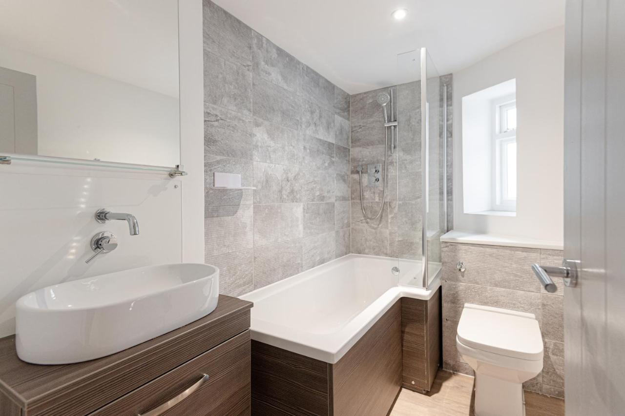 Kensington 2 Bed 2 Bath Apartment For 5 Guests Londra Exterior foto